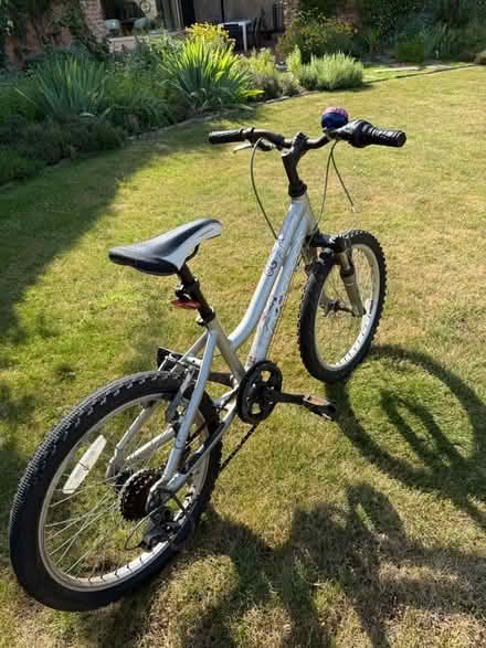 Photo of free Ridgeback Harmony Bike (Holt - BA14) #2