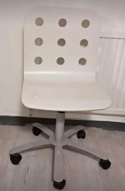 Photo of free Ikea wood chair been painted H37" x W17 (Taunton Eastgate District Ward TA1) #2