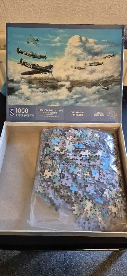 Photo of free 1000pc jigsaw of the battle of Britain, i (Great Moor SK3) #1