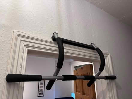 Photo of free Pull-up bar (Walthamstow E17) #1