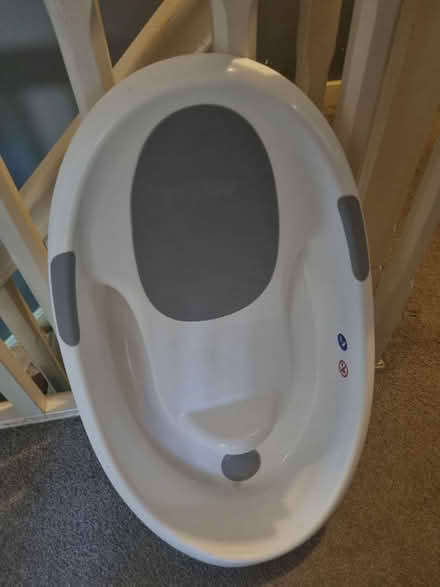 Photo of free Nuby baby bath (Matchborough East B98) #1