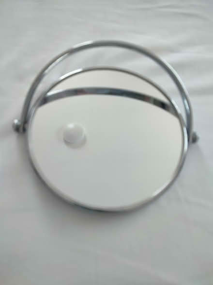 Photo of free Round mirror ((Wembley HA0)) #2