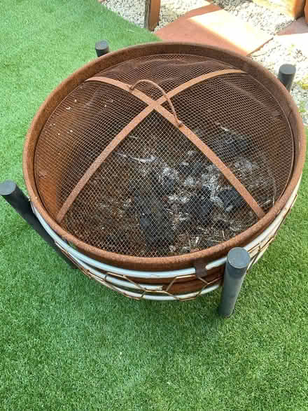 Photo of free Fire pit (Hedon HU12) #1