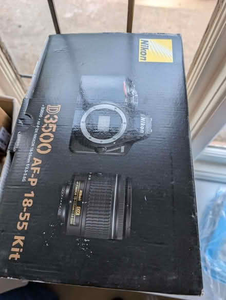 Photo of free Slr camera not working (Wickham PO17) #1