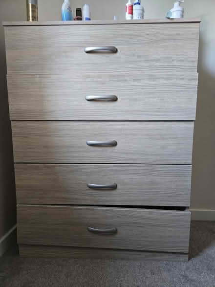 Photo of free Chest of drawal and wardrobe (SN3 2GZ swindon) #1