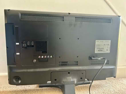Photo of free Samsung TV (Fishbourne PO19) #2
