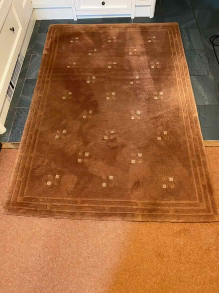 Photo of free Rug (Kendal LA9) #1
