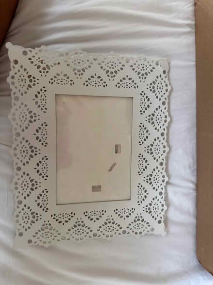 Photo of free White photo frame (Brixton SW9) #1