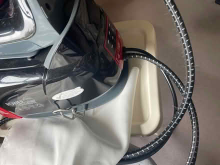 Photo of free For Parts Steam Generator Iron (HP42ET Hp4) #3