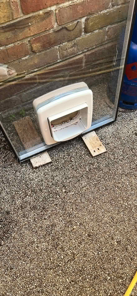 Photo of free Double glazed door unit (Locks Heath SO31) #2