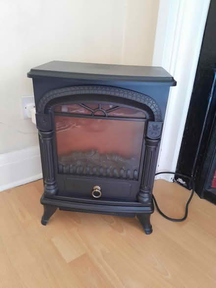 Photo of free Electric fire (Govan, Glasgow G51) #1