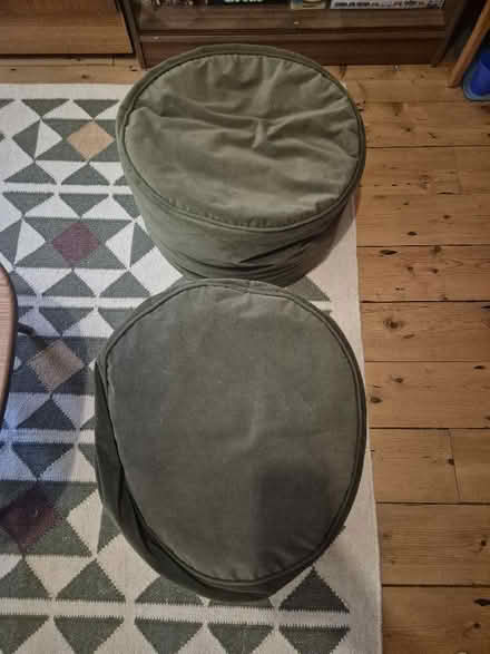 Photo of free 2x olive green poofs (Ruskin Park SE5) #1