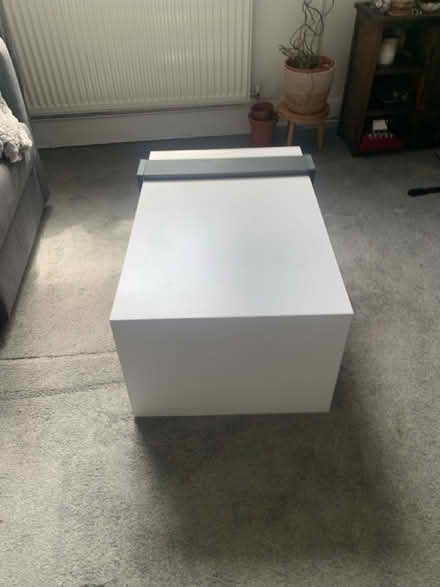 Photo of free Coffee table (Wentworth Road NW11) #4
