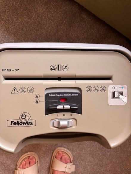 Photo of free Document shredder (UpperHale GU9) #2