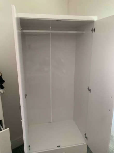 Photo of free Wardrobe with mirror (Wentworth Road NW11) #3
