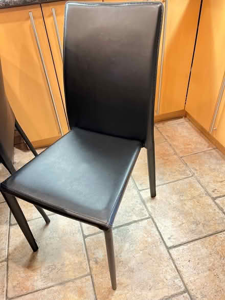 Photo of free Kitchen chairs (Teaneck, NJ) #1