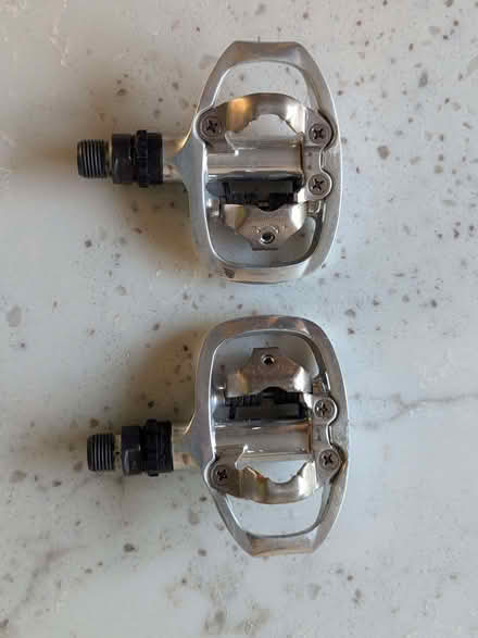 Photo of free A pair of SPD touring road bike pedals (Hardendale Quarry CA10) #1
