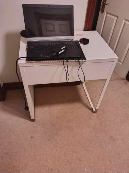 Photo of free Desk/Table (Corstophine EH12) #1