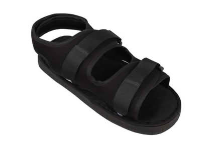 Photo of free Post-op Shoe for Broken Foot (Beaconsfield HP9) #1