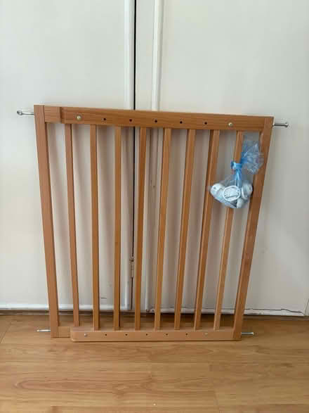 Photo of free Safety gate (Enfield EN2) #1