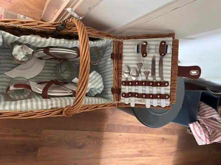 Photo of free Picnic Basket - never been used (SW18 - Wandsworth Town) #3