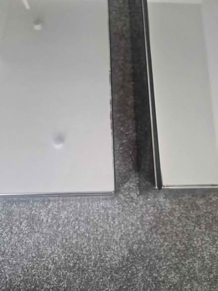 Photo of free Mirrored bathroom cabinets x2 (Kt16) #4