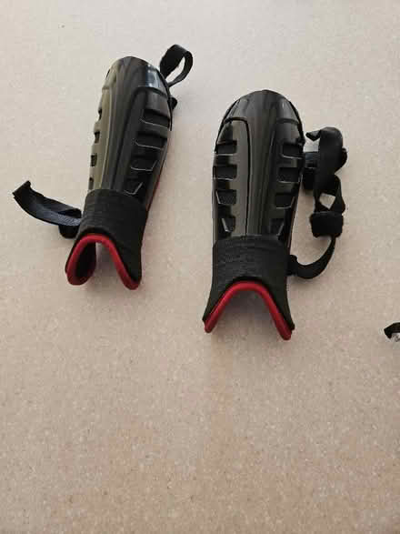 Photo of free Shinguard Kids size XS (North Tonbridge TN10) #1