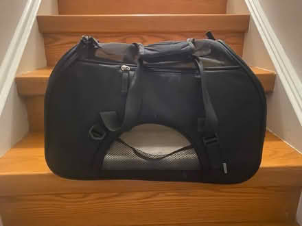 Photo of free Cat carrier (Yonge and Sheppard) #1