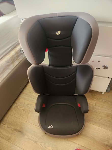 Photo of free Joie car seat (Woodford IG8) #1