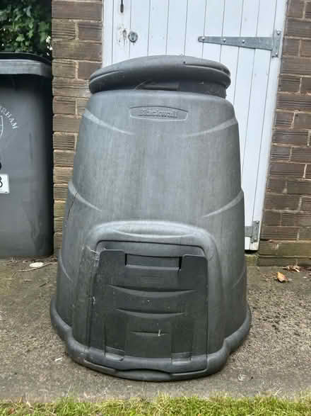 Photo of free Large Garden Compost Bin (Gilesgate, Durham DH1) #1