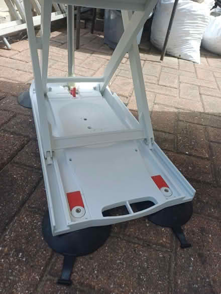 Photo of free Aquatec bath lift (E13 8jx) #3