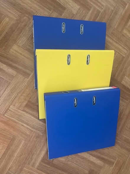 Photo of free LeverArch files (Wokingham RG41) #1