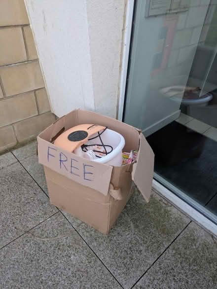 Photo of free Box of household items (EH5, Granton, Edinburgh) #1