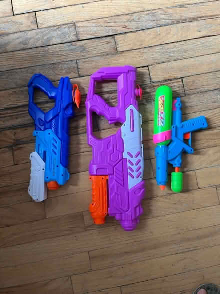Photo of free 4 water guns (East Village) #1