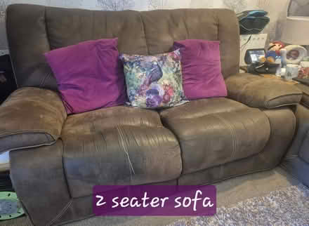 Photo of free Lovely sofas (Dunstable LU6) #2