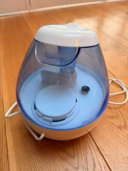 Photo of free Humidifier (Winchester SO22) #1