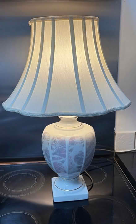 Photo of free Working lamp and shade (Hazel Grove SK7) #1