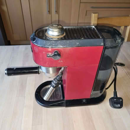 Photo of free DeLonghi DEDICA Style Coffee Machine (Beaconsfield HP9) #4