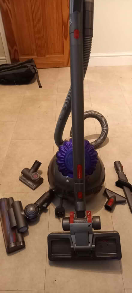 Photo of free Dyson vacuum cleaner (Lakenham NR1) #2