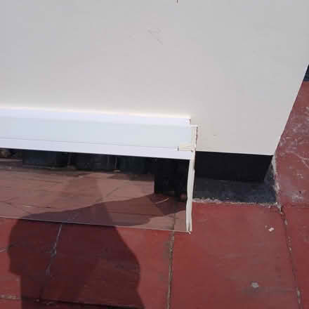 Photo of free Mirror door from ex wardrobe slightly damaged (Harringay N4) #2