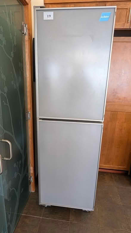 Photo of free Liebherr refrigerator (vashon) #1