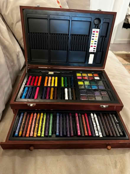 Photo of free Art set (Palisades, NW, WDC) #1
