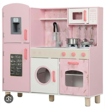 Photo of Play kitchen (Hertford SG14) #1