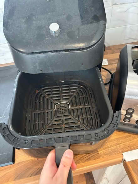 Photo of free Microwave kettle toaster air fryer (Chatham ME5) #2