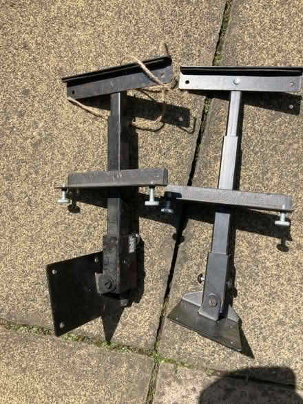 Photo of free Wall mounts for hifi speakers (Newhaven EH6) #1