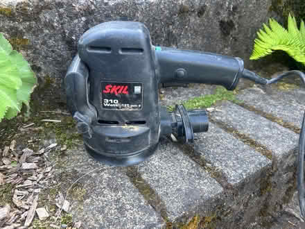 Photo of free 240v 4” skil sander (Kendal LA9) #1