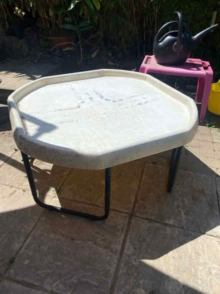 Photo of free Tough spot and stand (Blacklands TN34) #1