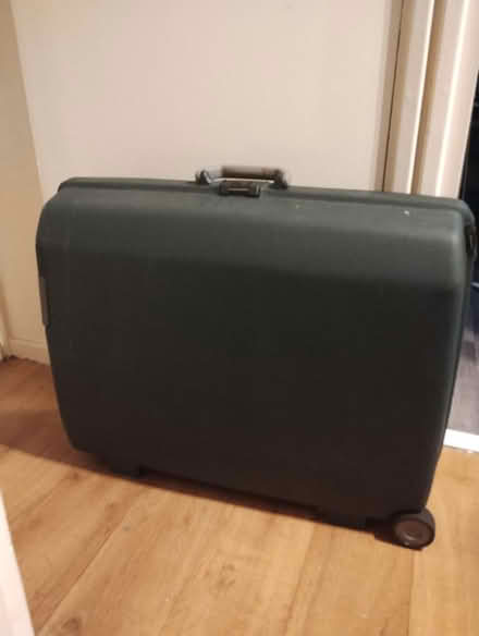 Photo of free Large Samsonite Suitcase (Semilong NN2) #1
