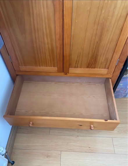 Photo of free Storage/Wardrobe/Almirah (Whiteabbey BT37) #3