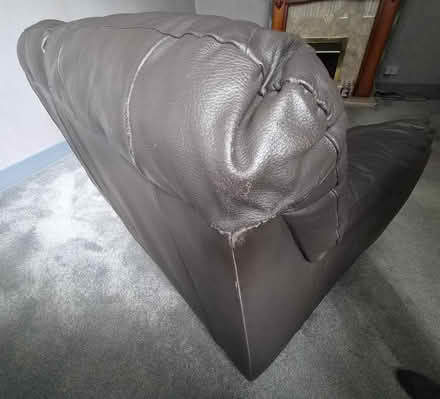 Photo of free Corner Suite (Ecclesfield S5) #3